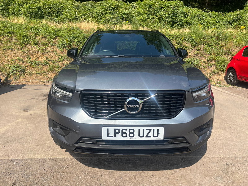 Volvo XC40 2.0 D3 R-Design SUV 5dr Diesel Auto AWD Euro 6 (s/s) (150 ps) 5dr Automatic 2026
