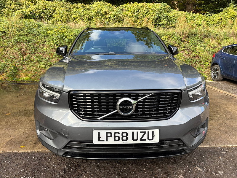 Volvo XC40 2.0 D3 R-Design SUV 5dr Diesel Auto AWD Euro 6 (s/s) (150 ps) 5dr Automatic 2026