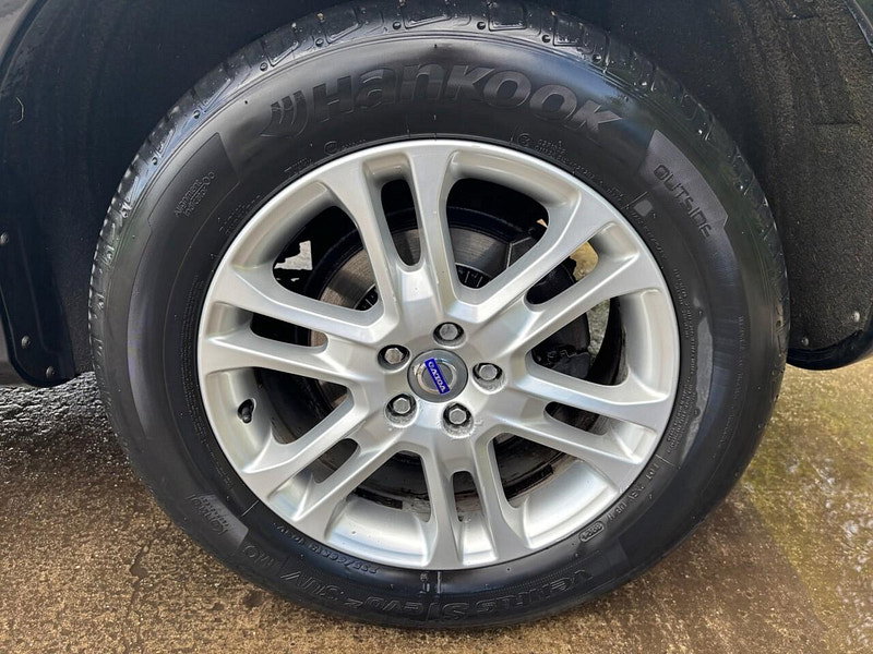 Volvo XC60 2.4 D5 SE Lux Nav SUV 5dr Diesel Geartronic AWD Euro 5 (215 ps) 5dr Automatic 2026