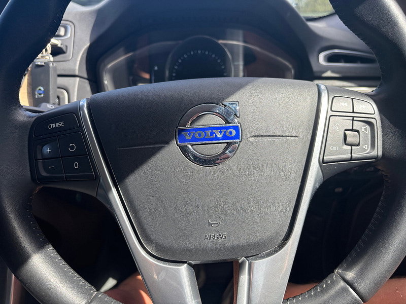 Volvo XC70 2.0 D4 SE Lux Estate 5dr Diesel Manual Euro 6 (s/s) (181 ps) 5dr Manual 2026