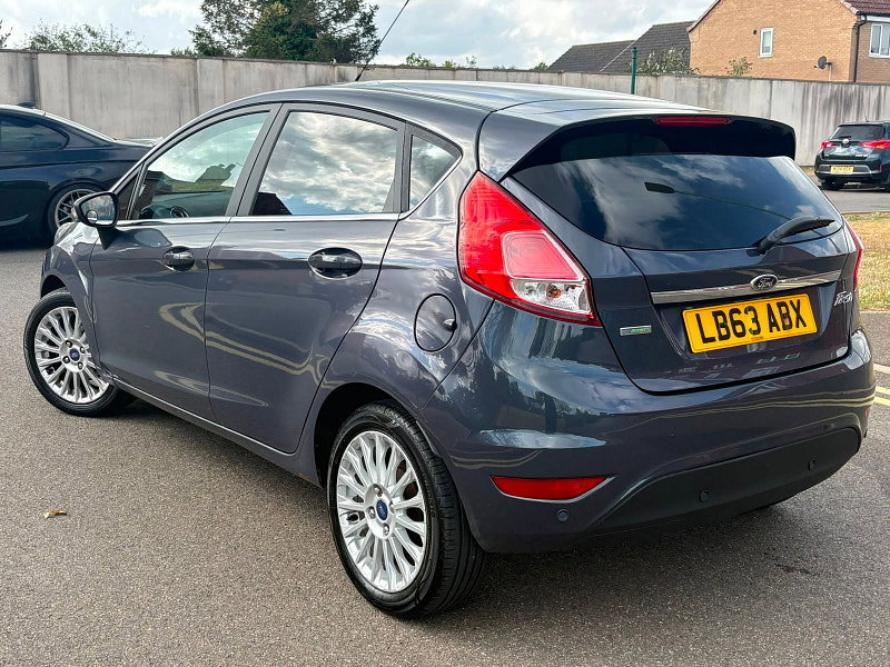 Ford Fiesta 1.0T EcoBoost Titanium Hatchback 5dr Petrol Manual Euro 5 (s/s) (100 ps)