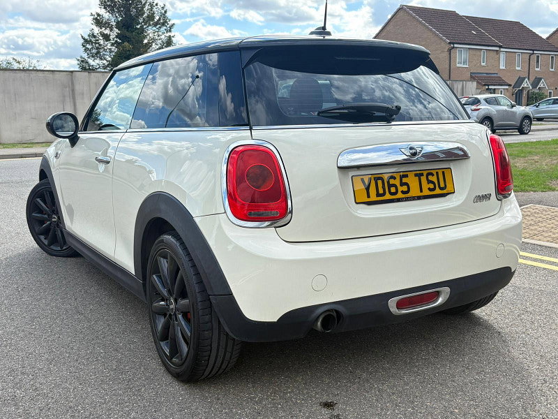 MINI Hatch 1.5 Cooper Hatchback 3dr Petrol Manual Euro 6 (s/s) (136 ps)