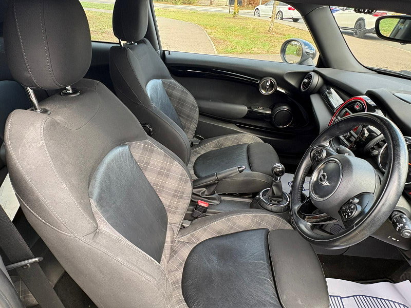 MINI Hatch 1.5 Cooper Hatchback 3dr Petrol Manual Euro 6 (s/s) (136 ps)