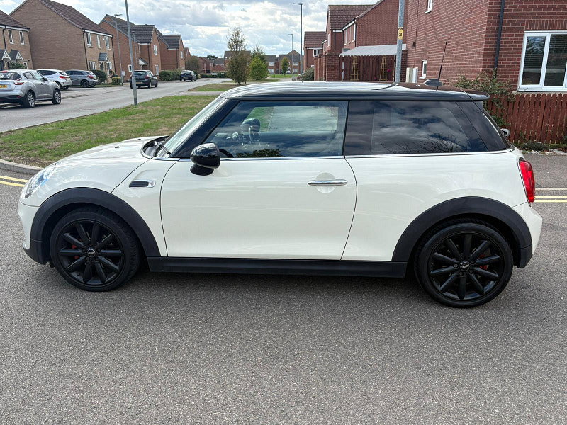 MINI Hatch 1.5 Cooper Hatchback 3dr Petrol Manual Euro 6 (s/s) (136 ps)