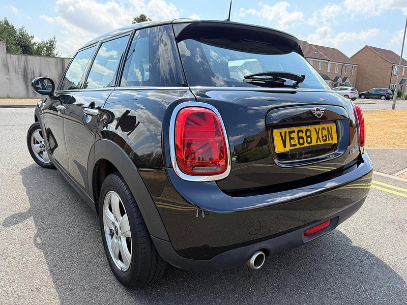 MINI Hatch 1.5 Cooper Hatchback 5dr Petrol Manual Euro 6 (s/s) (136 ps)