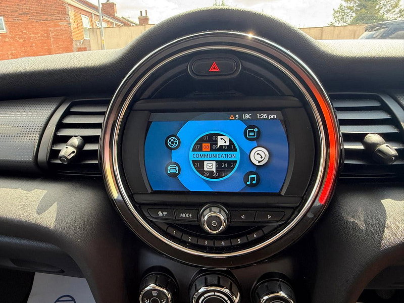 MINI Hatch 1.5 Cooper Hatchback 5dr Petrol Manual Euro 6 (s/s) (136 ps)