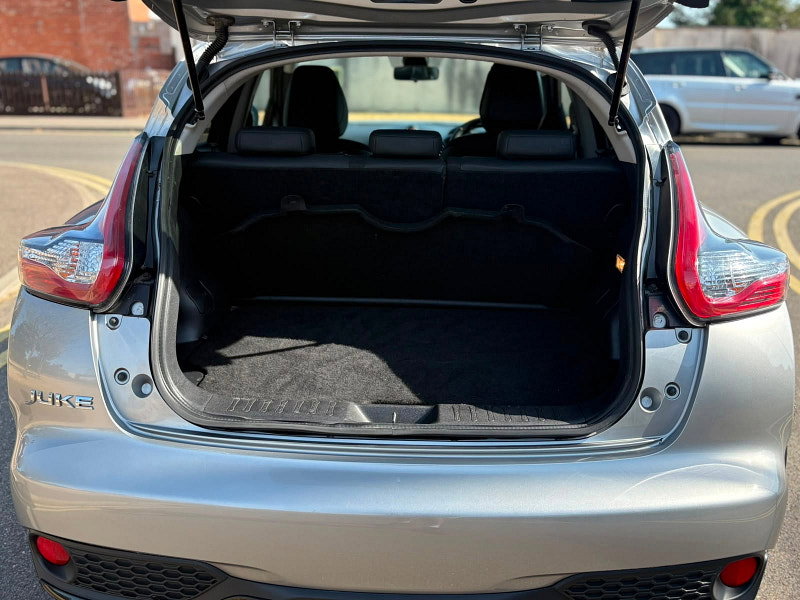 Nissan Juke 1.6 Bose Personal Edition SUV 5dr Petrol Manual Euro 6 (112 ps)
