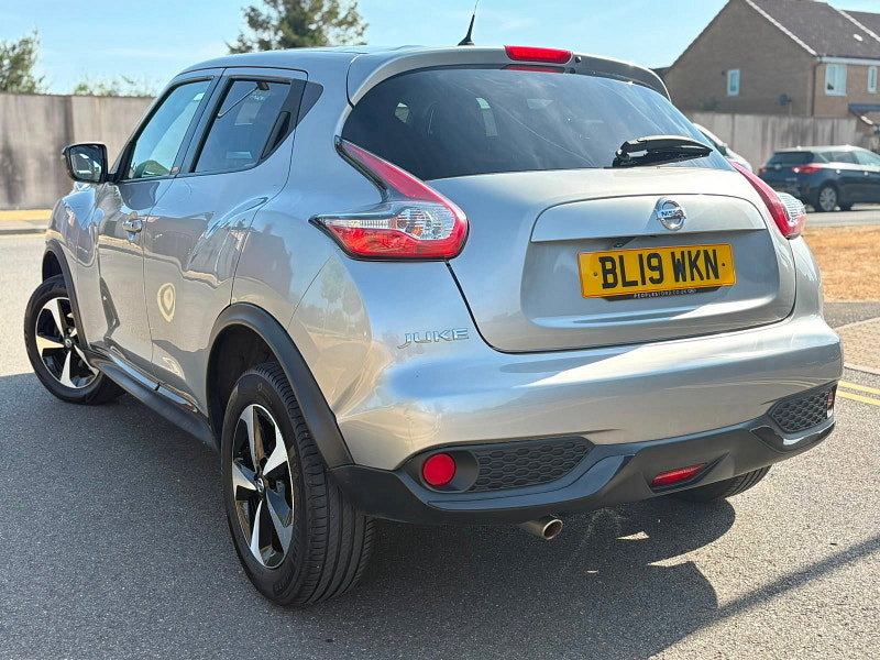Nissan Juke 1.6 Bose Personal Edition SUV 5dr Petrol Manual Euro 6 (112 ps)