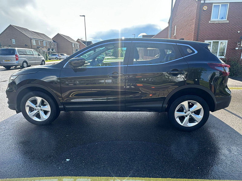 Nissan Qashqai 1.3 DIG-T Acenta Premium SUV 5dr Petrol Manual Euro 6 (s/s) (140 ps)