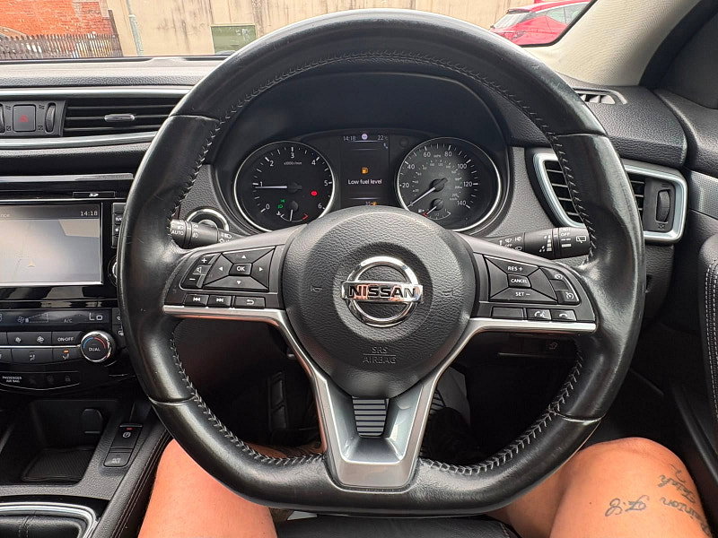Nissan Qashqai 1.5 dCi Tekna SUV 5dr Diesel Manual Euro 6 (s/s) (110 ps)
