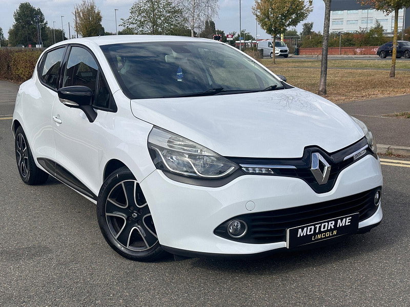 Renault Clio 0.9 TCe Dynamique MediaNav Hatchback 5dr Petrol Manual Euro 5 (s/s) (90 ps)