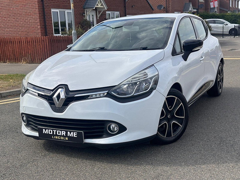 Renault Clio 0.9 TCe Dynamique MediaNav Hatchback 5dr Petrol Manual Euro 5 (s/s) (90 ps)