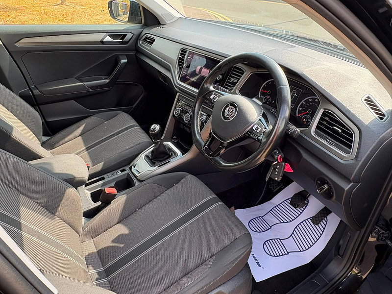Volkswagen T-Roc 1.0 TSI GPF SE SUV 5dr Petrol Manual Euro 6 (s/s) (115 ps)