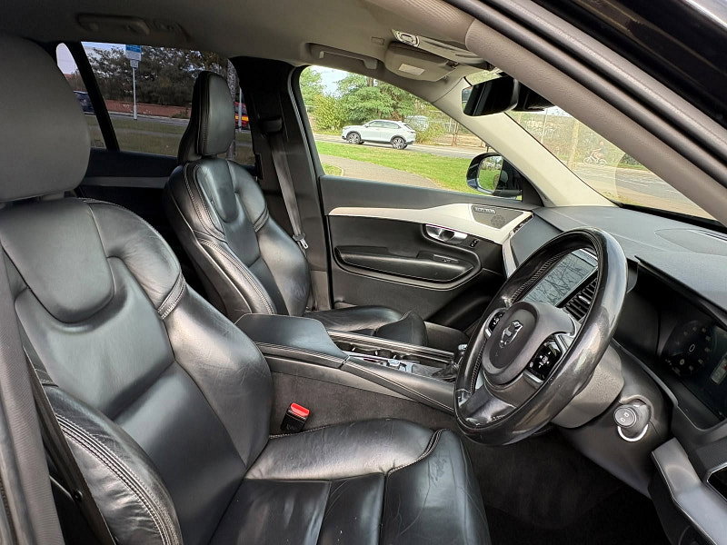 Volvo XC90 2.0 D5 PowerPulse Momentum Pro SUV 5dr Diesel Auto 4WD Euro 6 (s/s) (235 ps)