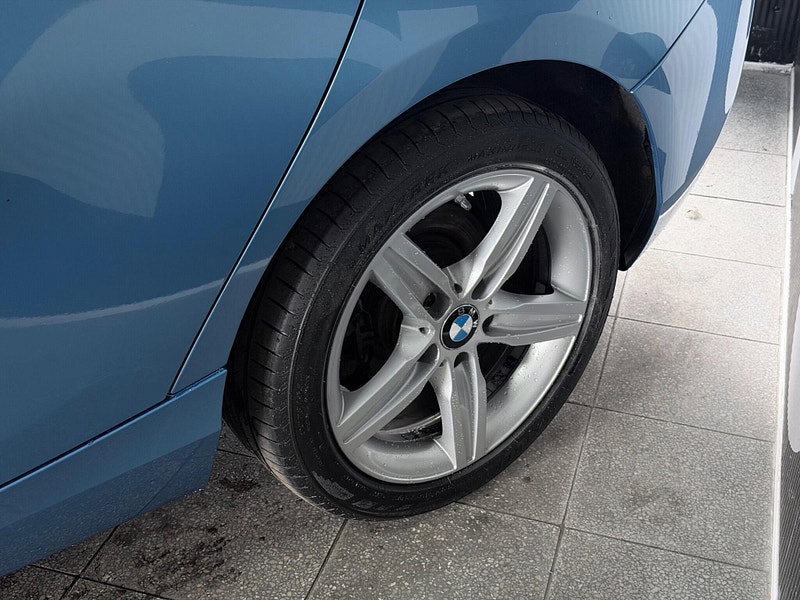 BMW 1 Series 1.5 118i Sport Hatchback 5dr Petrol Manual Euro 6 (s/s) (136 ps) 5dr Manual 2026