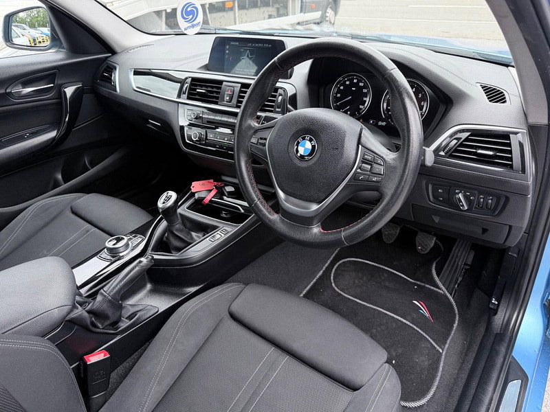 BMW 1 Series 1.5 118i Sport Hatchback 5dr Petrol Manual Euro 6 (s/s) (136 ps) 5dr Manual 2026