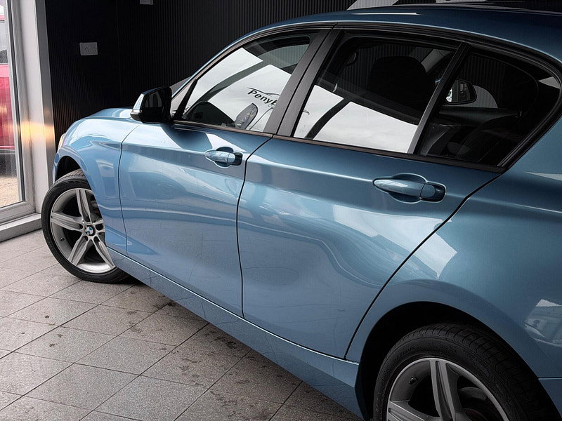 BMW 1 Series 1.5 118i Sport Hatchback 5dr Petrol Manual Euro 6 (s/s) (136 ps) 5dr Manual 2026
