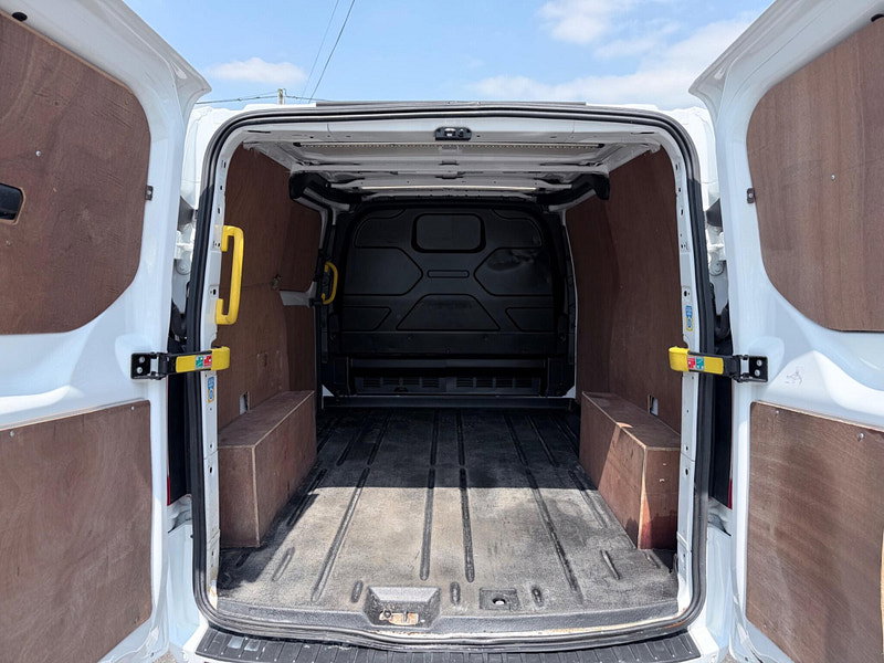 Ford Transit Custom 2.0 300 EcoBlue Limited L1 H1 Euro 6 (s/s) 5dr 5dr Manual 2026