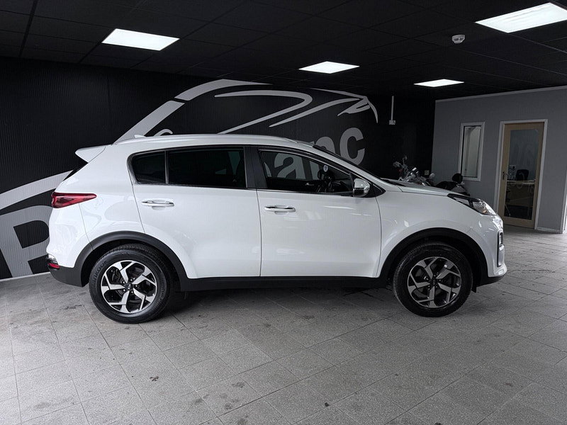 Kia Sportage 1.6 GDi 2 Euro 6 (s/s) 5dr 5dr Manual 2026