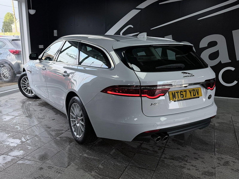 Jaguar XF 2.0d Portfolio Sportbrake Euro 6 (s/s) 5dr 5dr Manual 2026