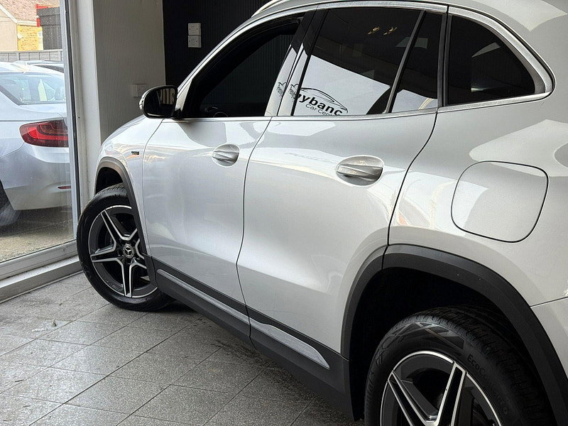 Mercedes-Benz GLA 1.3 GLA250e 15.6kWh Exclusive Edition 8G-DCT Euro 6 (s/s) 5dr 5dr Automatic 2026