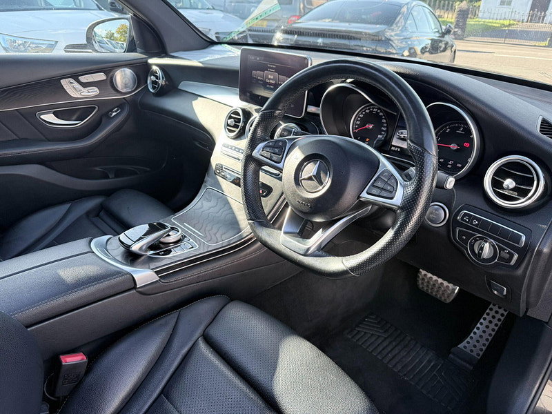 Mercedes-Benz GLC 3.0 GLC350d V6 AMG Line (Premium Plus) G-Tronic 4MATIC Euro 6 (s/s) 5dr 5dr Automatic 2026
