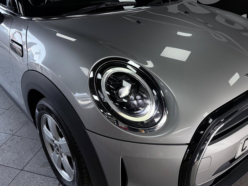 MINI Hatch 1.5 Cooper Classic Euro 6 (s/s) 5dr 5dr Manual 2026