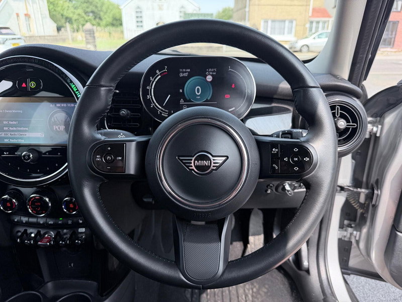 MINI Hatch 1.5 Cooper Classic Euro 6 (s/s) 5dr 5dr Manual 2026