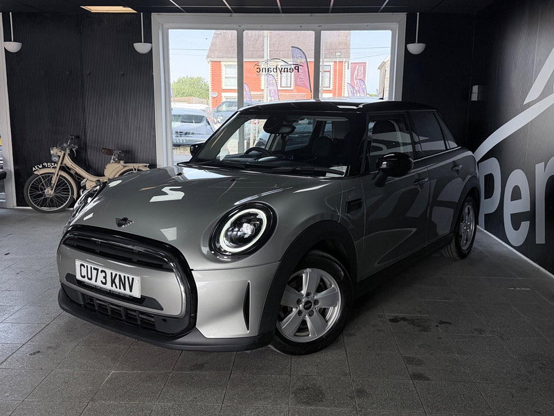 MINI Hatch 1.5 Cooper Classic Euro 6 (s/s) 5dr 5dr Manual 2026