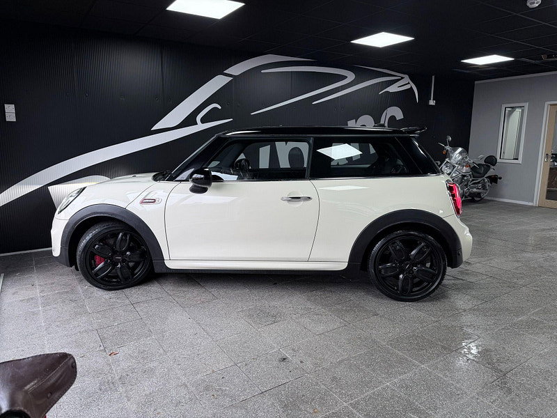 MINI Hatch 2.0 John Cooper Works Euro 6 (s/s) 3dr 3dr Manual 2026