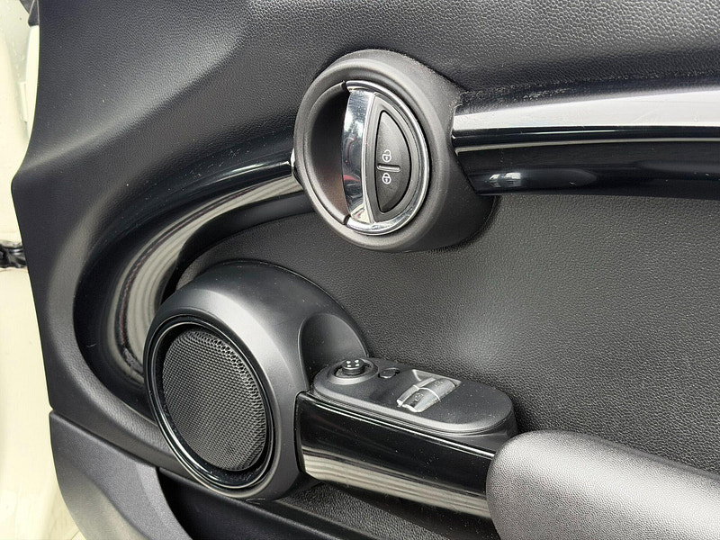 MINI Hatch 2.0 John Cooper Works Euro 6 (s/s) 3dr 3dr Manual 2026