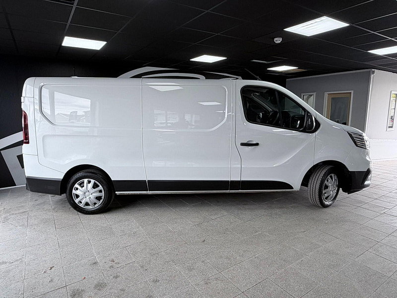 Renault Trafic 2.0 dCi Blue LL30 Advance L2 H1 Euro 6 (s/s) 5dr 5dr Manual 2026