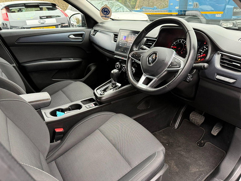 Renault Arkana 1.3 TCe MHEV Iconic EDC 2WD Euro 6 (s/s) 5dr 5dr Automatic 2026