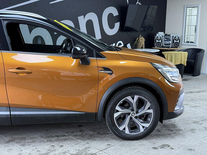 Renault Captur 1.6 E-TECH 9.8kWh RS Line Auto Euro 6 (s/s) 5dr 5dr Automatic 2026