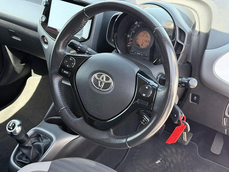 Toyota Aygo 1.0 VVT-i x-press Euro 6 5dr 5dr Manual 2026