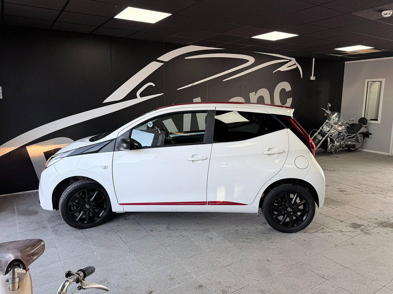 Toyota Aygo 1.0 VVT-i x-press Euro 6 5dr 5dr Manual 2026