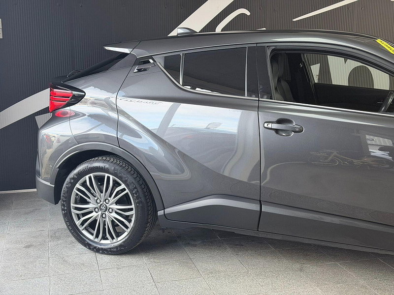 Toyota C-HR 2.0 VVT-h Excel CVT Euro 6 (s/s) 5dr 5dr Automatic 2026