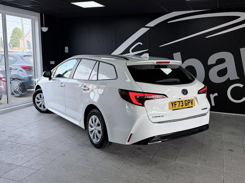 Toyota Corolla 1.8 VVT-h CVT Euro 6 (s/s) 5dr 5dr Automatic 2026