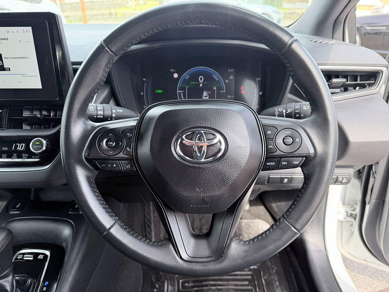 Toyota Corolla 1.8 VVT-h CVT Euro 6 (s/s) 5dr 5dr Automatic 2026