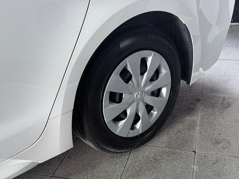 Toyota Corolla 1.8 VVT-h CVT Euro 6 (s/s) 5dr 5dr Automatic 2026