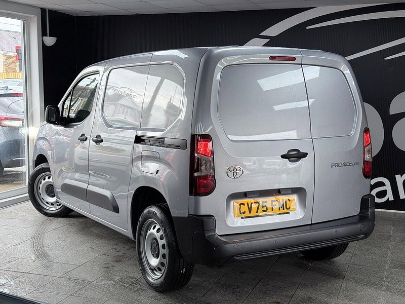Toyota PROACE CITY 1.5 BlueHDi Active Short Panel Van SWB Euro 6 (s/s) 6dr 6dr Manual 2026