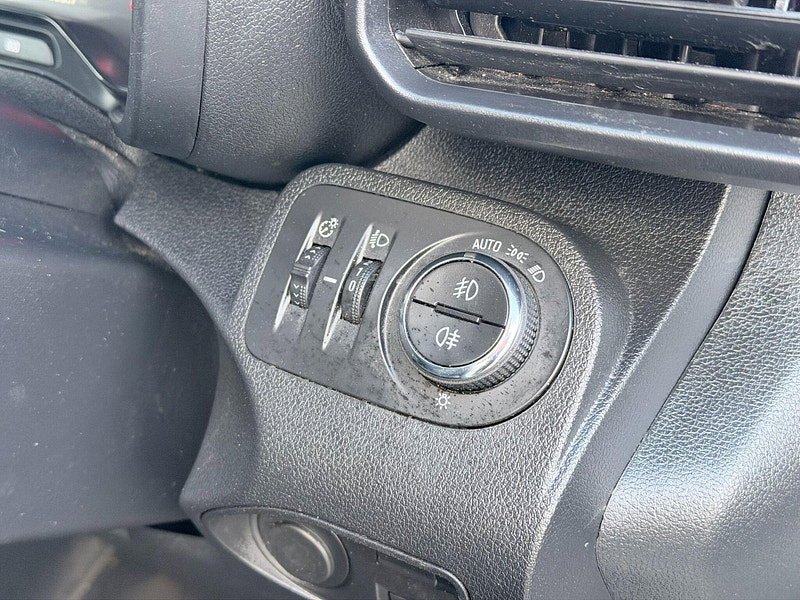 Vauxhall Combo 1.5 Turbo D 2300 Edition Auto L2 H1 Euro 6 (s/s) 4dr 4dr Automatic 2026