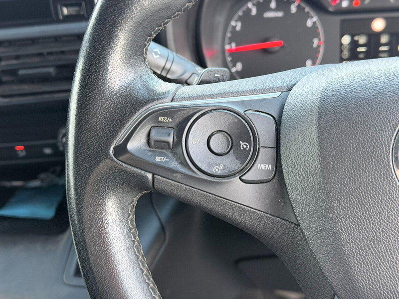 Vauxhall Combo 1.5 Turbo D 2300 Edition Auto L2 H1 Euro 6 (s/s) 4dr 4dr Automatic 2026