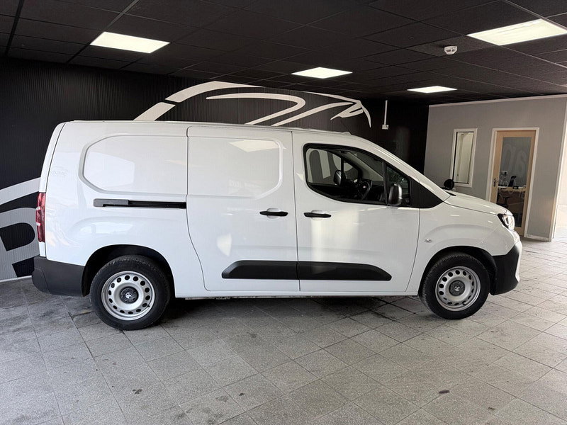 Vauxhall Combo 1.5 Turbo D 2300 Prime XL Panel Van LWB Euro 6 (s/s) 6dr 6dr Manual 2026