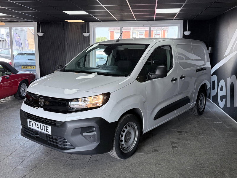 Vauxhall Combo 1.5 Turbo D 2300 Prime XL Panel Van LWB Euro 6 (s/s) 6dr 6dr Manual 2026