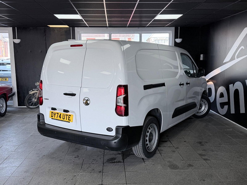 Vauxhall Combo 1.5 Turbo D 2300 Prime XL Panel Van LWB Euro 6 (s/s) 6dr 6dr Manual 2026