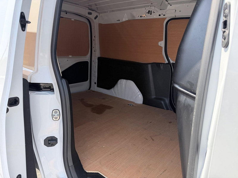 Vauxhall Combo 1.5 Turbo D 2300 Prime XL Panel Van LWB Euro 6 (s/s) 6dr 6dr Manual 2026