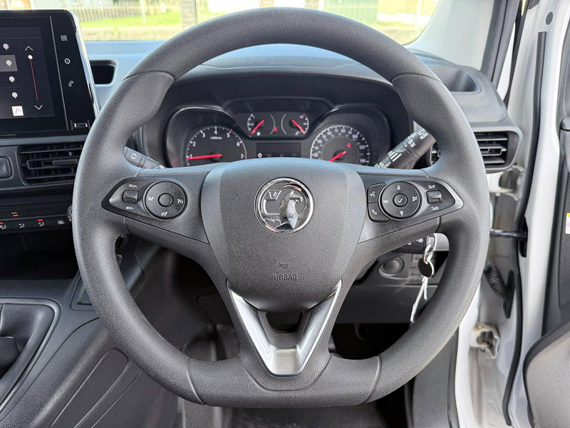 Vauxhall Combo 1.5 Turbo D 2300 Pro L1 H1 Euro 6 (s/s) 5dr 5dr Manual 2026