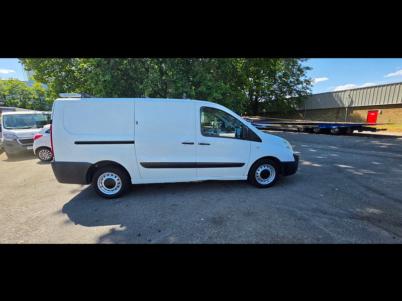 Citroen Dispatch 2.0 1200 HDi Enterprise Panel Van 5dr Diesel Manual L2 H1 (179 g/km, 125 bhp)