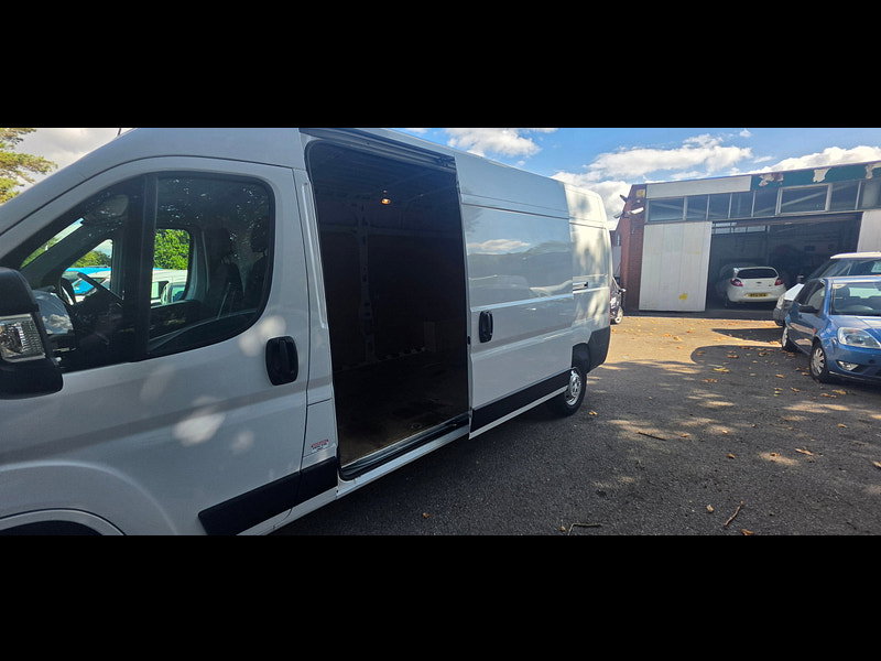 Citroen Relay 2.2 BlueHDi 35 Enterprise Edition Panel Van 5dr Diesel Manual L3 High Roof Euro 6 (s/s) (140 ps)
